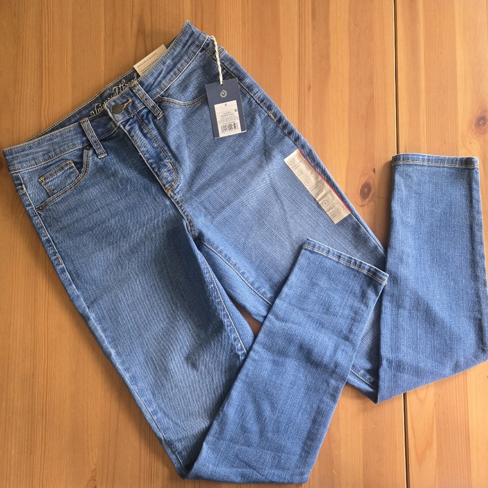 Universal Thread Skinny Jeans NWT